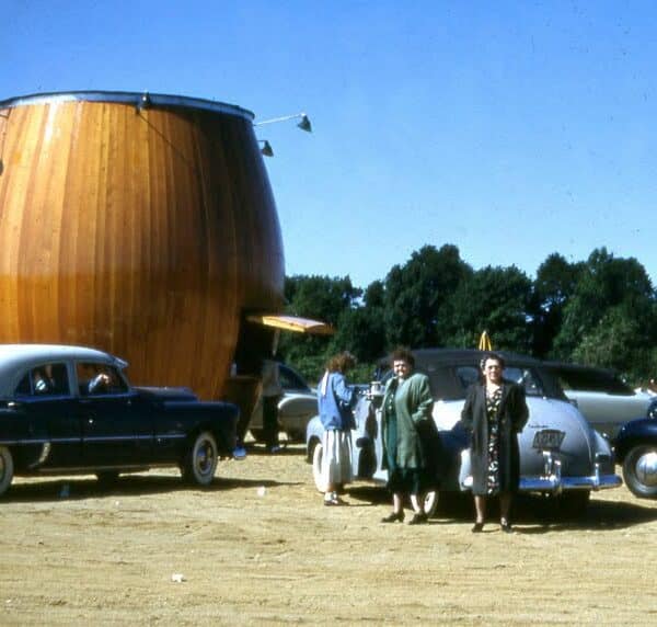 Root Beer Barrel circa 1952.