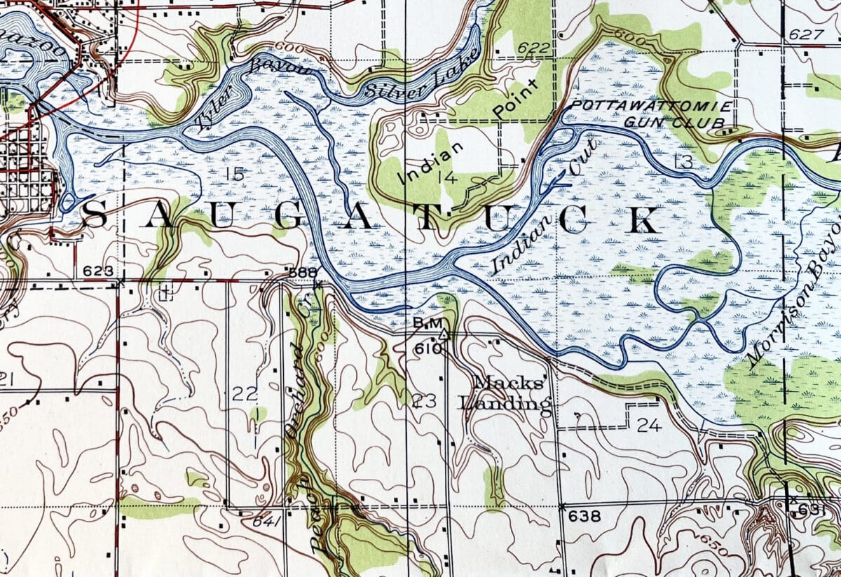 1928 map showing Indian Point and Peach Orchard Creek upriver from Douglas